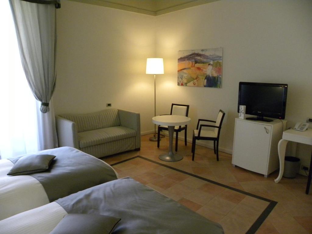 Superior Twin Room,1268486182:JPEG